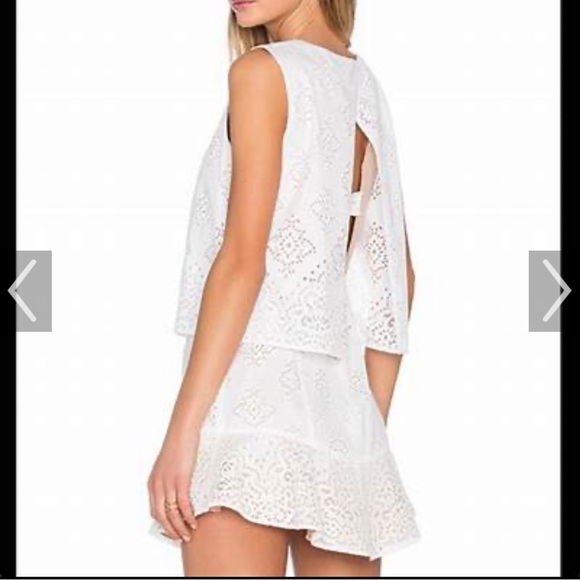 Tres Chic and Unique Vivian Dress NWOT - the back is gorgeous and flirtatious - Picture 5 of 17